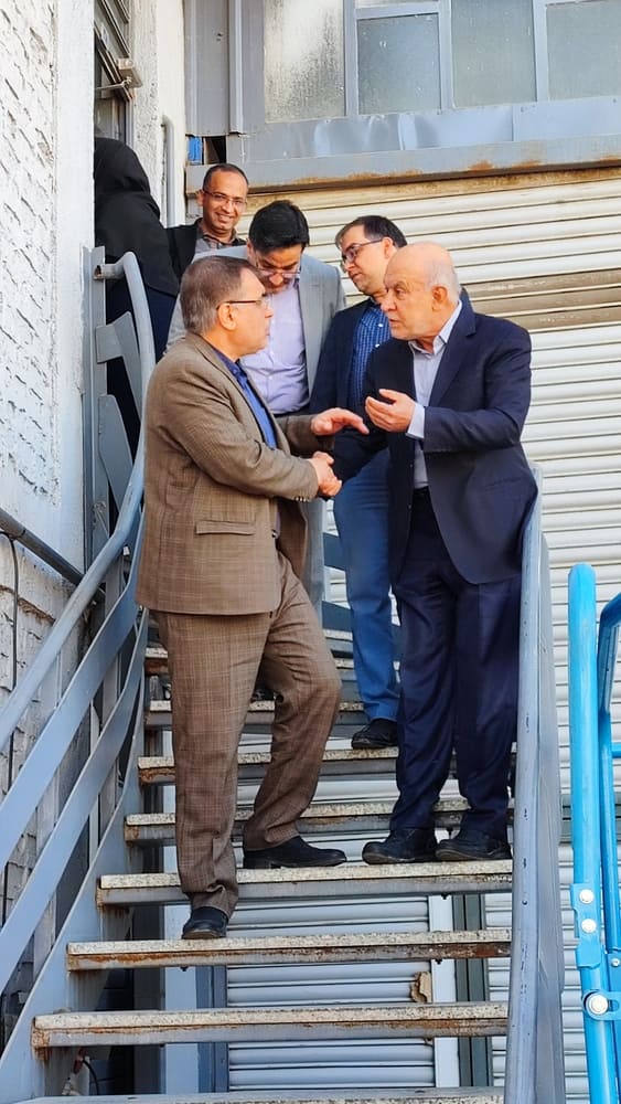 بازدید معاون امور اقتصادی استانداری فارس به همراه هیِئت همراه از شرکت بالان صنعت